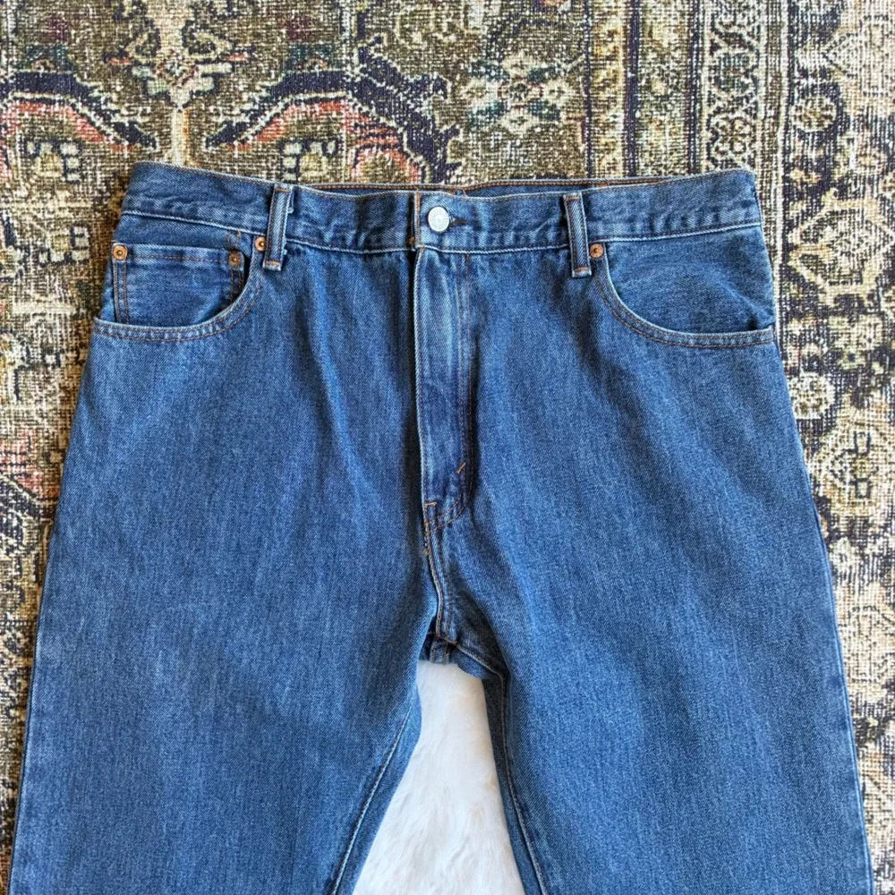 Levis 517 Mens Bootcut Medium Wash Denim Jeans Raw Hem Western cowboy Sz 36x33.5